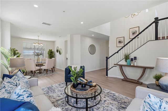 6672 W Logan Ave, Fontana, CA 92336