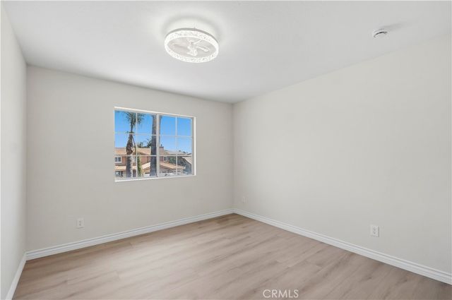 6672 W Logan Ave, Fontana, CA 92336