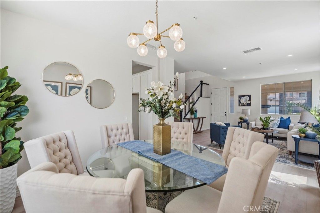 6672 W Logan Ave, Fontana, CA 92336