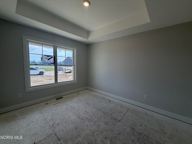 1383 Limerick Lane, Waterville, OH 43566