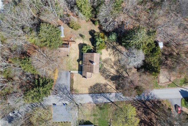 21 Smith Street, Bristol, RI 02809