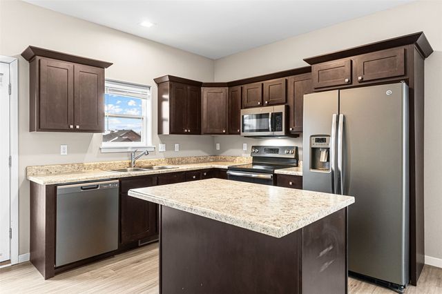 4007 Lillian Street, Iowa City, IA 52245