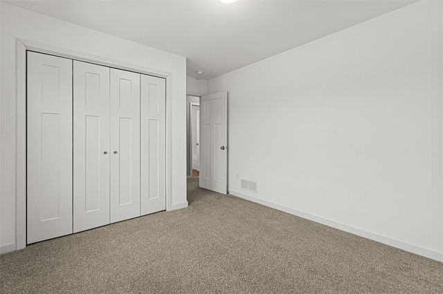 4007 Lillian Street, Iowa City, IA 52245