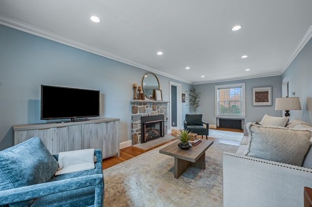 38 Cerdan Avenue, Boston, MA 02132