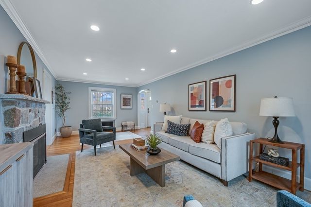 38 Cerdan Avenue, Boston, MA 02132