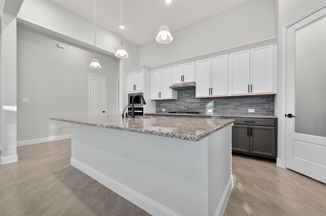 5202 Oakland Bluff Lane, Richmond, TX 77469