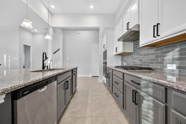 5202 Oakland Bluff Lane, Richmond, TX 77469