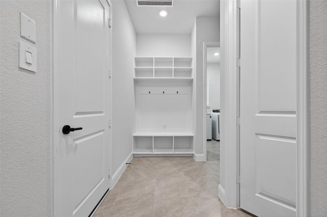 5202 Oakland Bluff Lane, Richmond, TX 77469