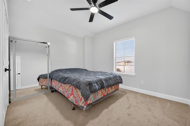 5202 Oakland Bluff Lane, Richmond, TX 77469