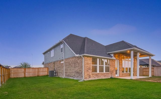 5202 Oakland Bluff Lane, Richmond, TX 77469