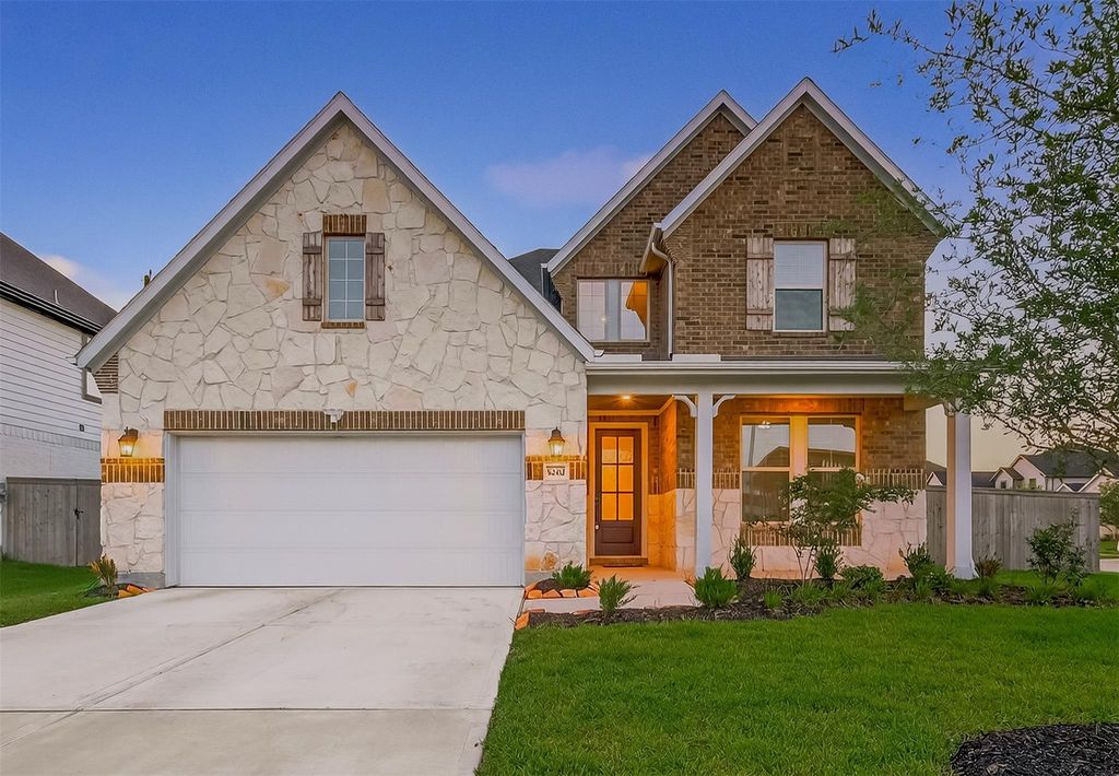 5202 Oakland Bluff Lane, Richmond, TX 77469