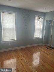 814 W BIRCH ST, Philadelphia, PA 19133