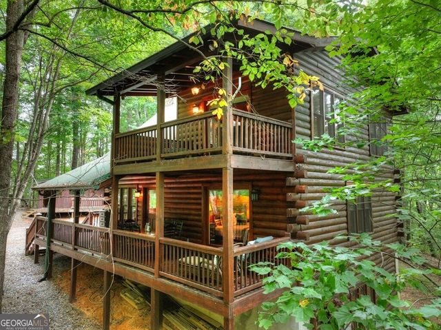 541 Little Bushy Head Road, Blue Ridge, GA 30513