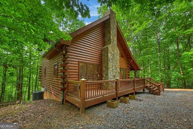 541 Little Bushy Head Road, Blue Ridge, GA 30513