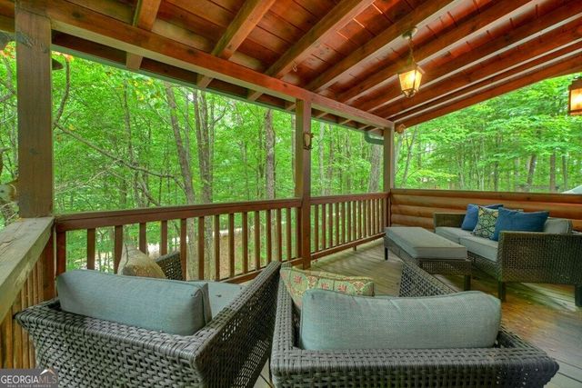 541 Little Bushy Head Road, Blue Ridge, GA 30513