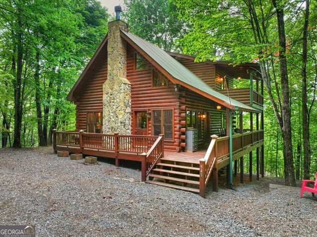 541 Little Bushy Head Road, Blue Ridge, GA 30513