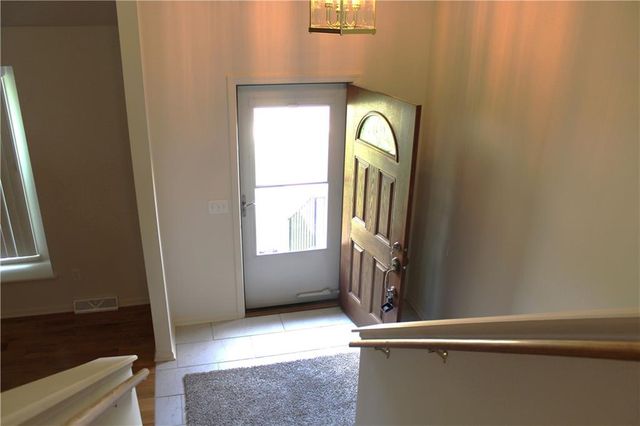 14403 W 90th Court, Lenexa, KS 66215
