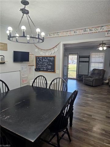 2209 Cedarwood Court, Asheboro, NC 27205