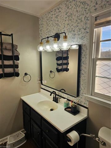 2209 Cedarwood Court, Asheboro, NC 27205