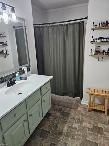 2209 Cedarwood Court, Asheboro, NC 27205