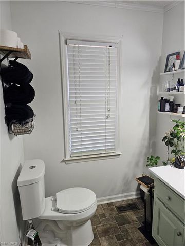 2209 Cedarwood Court, Asheboro, NC 27205