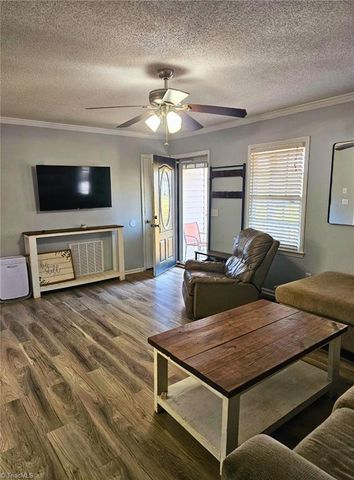 2209 Cedarwood Court, Asheboro, NC 27205