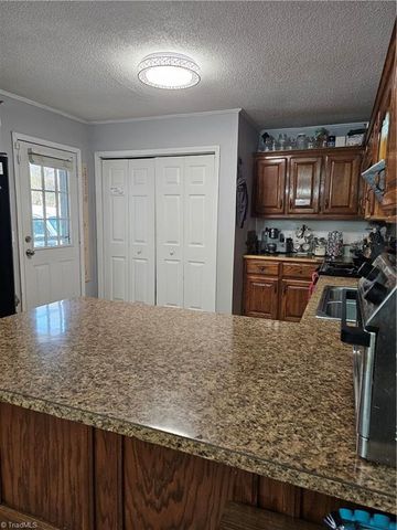 2209 Cedarwood Court, Asheboro, NC 27205