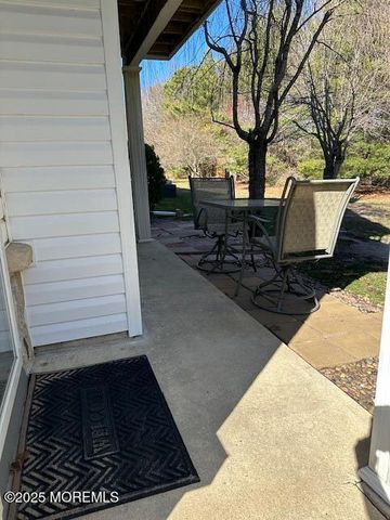 83 Des Moines Court, Tinton Falls, NJ 07712