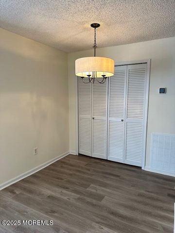 83 Des Moines Court, Tinton Falls, NJ 07712