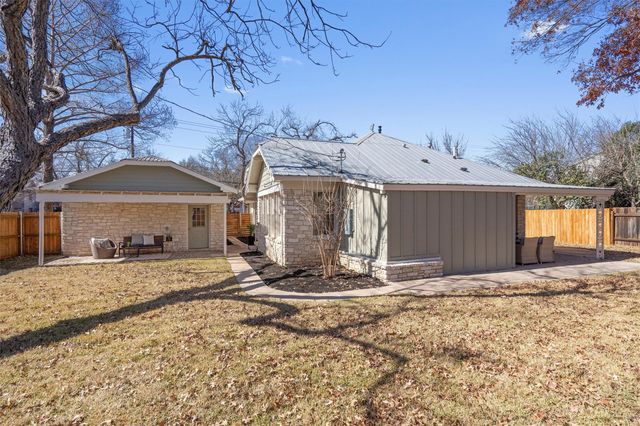 1605 S Austin Ave, Georgetown, TX 78626