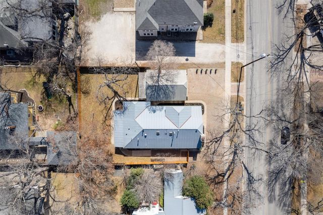 1605 S Austin Ave, Georgetown, TX 78626