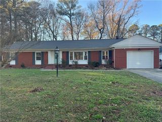 3328 Elmsford PL, Chesapeake, VA 23321