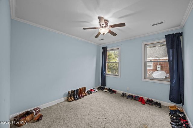 1607 Oakwood Avenue, New Bern, NC 28560