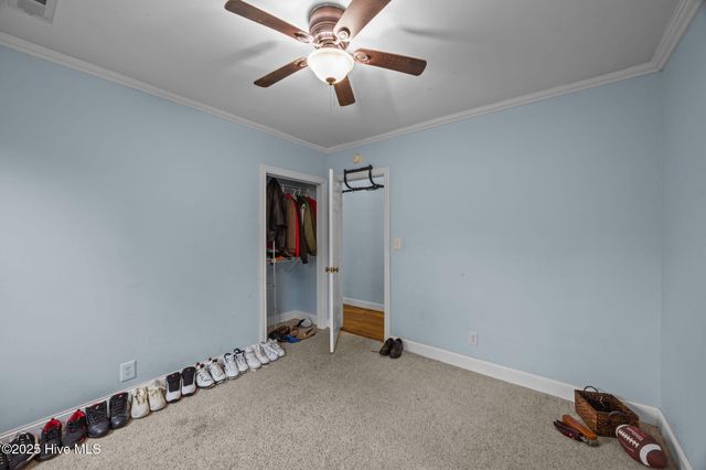 1607 Oakwood Avenue, New Bern, NC 28560