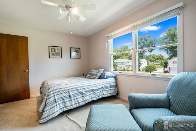 5 Sussex Road, East Brunswick, NJ 08816