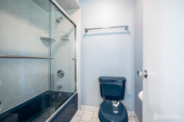5 Sussex Road, East Brunswick, NJ 08816