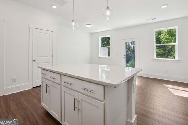 1621 Gunnin Trace NW, Atlanta, GA 30318