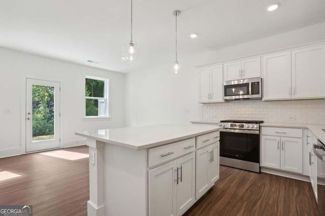 1621 Gunnin Trace NW, Atlanta, GA 30318
