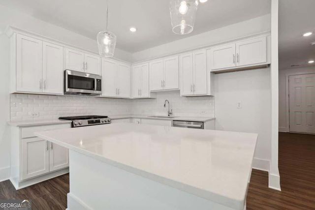1621 Gunnin Trace NW, Atlanta, GA 30318