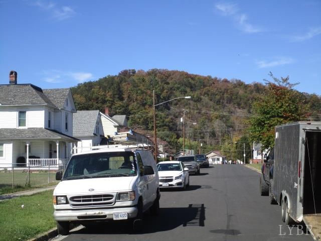 107 North Marion Avenue, Covington, VA 24426