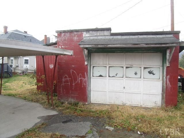 107 North Marion Avenue, Covington, VA 24426