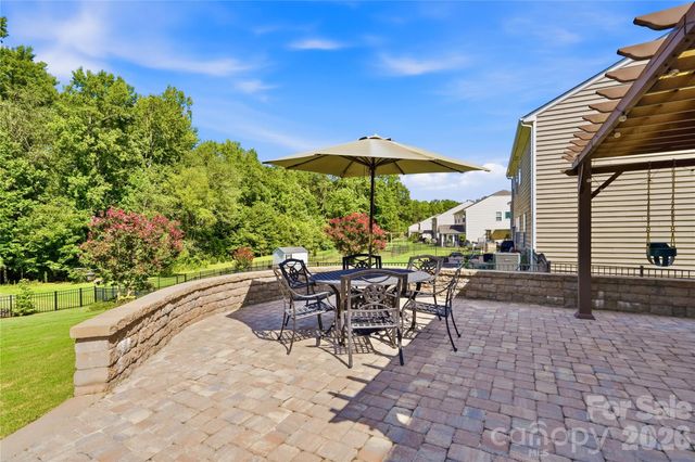 10690 Sapphire Trail, Davidson, NC 28036
