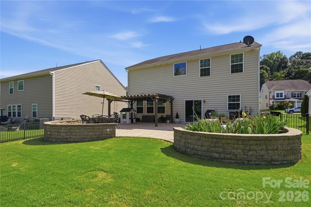 10690 Sapphire Trail, Davidson, NC 28036