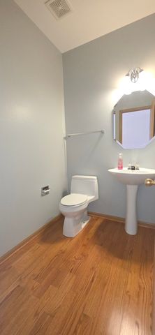 212 Willow Boulevard 212, Willow Springs, IL 60480