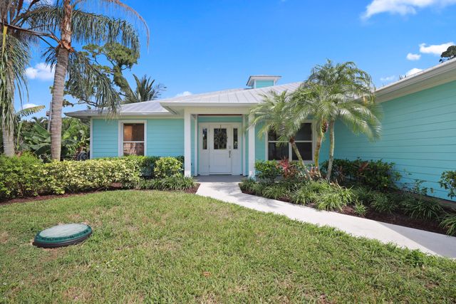 3013 SE Jefferson Street, Stuart, FL 34997