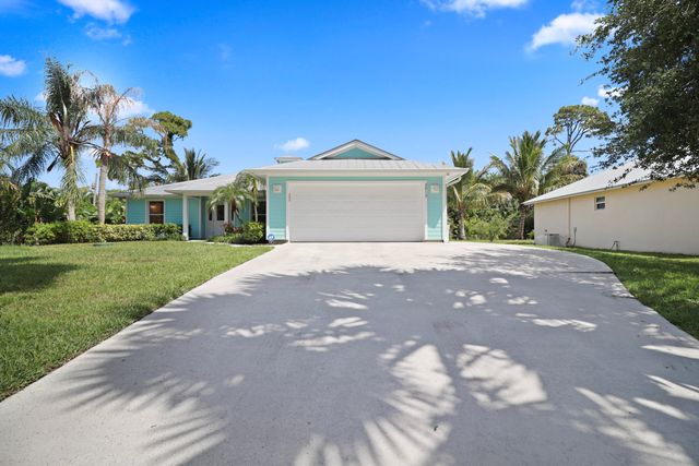 3013 SE Jefferson Street, Stuart, FL 34997
