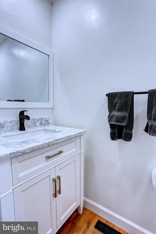 8239 LONDONDERRY CT, Laurel, MD 20707
