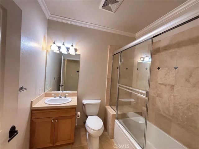 2367 Jefferson Street 206, Torrance, CA 90501