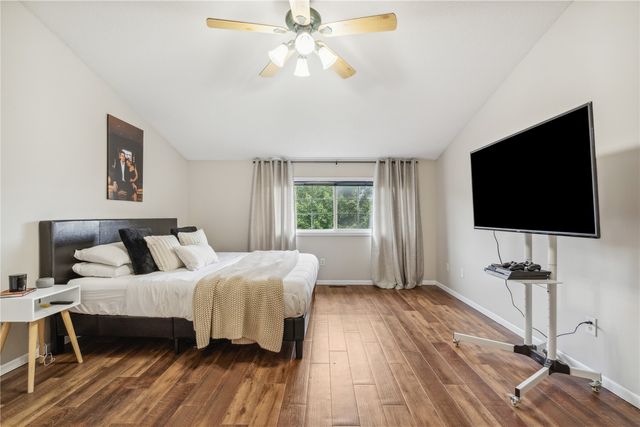 189 Stephans St, Tiffin, IA 52340