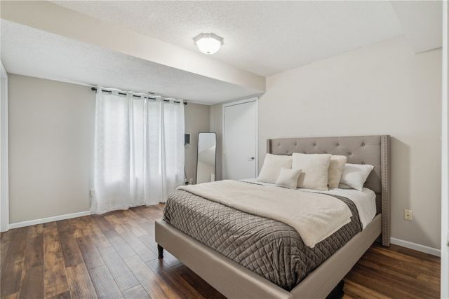 189 Stephans St, Tiffin, IA 52340